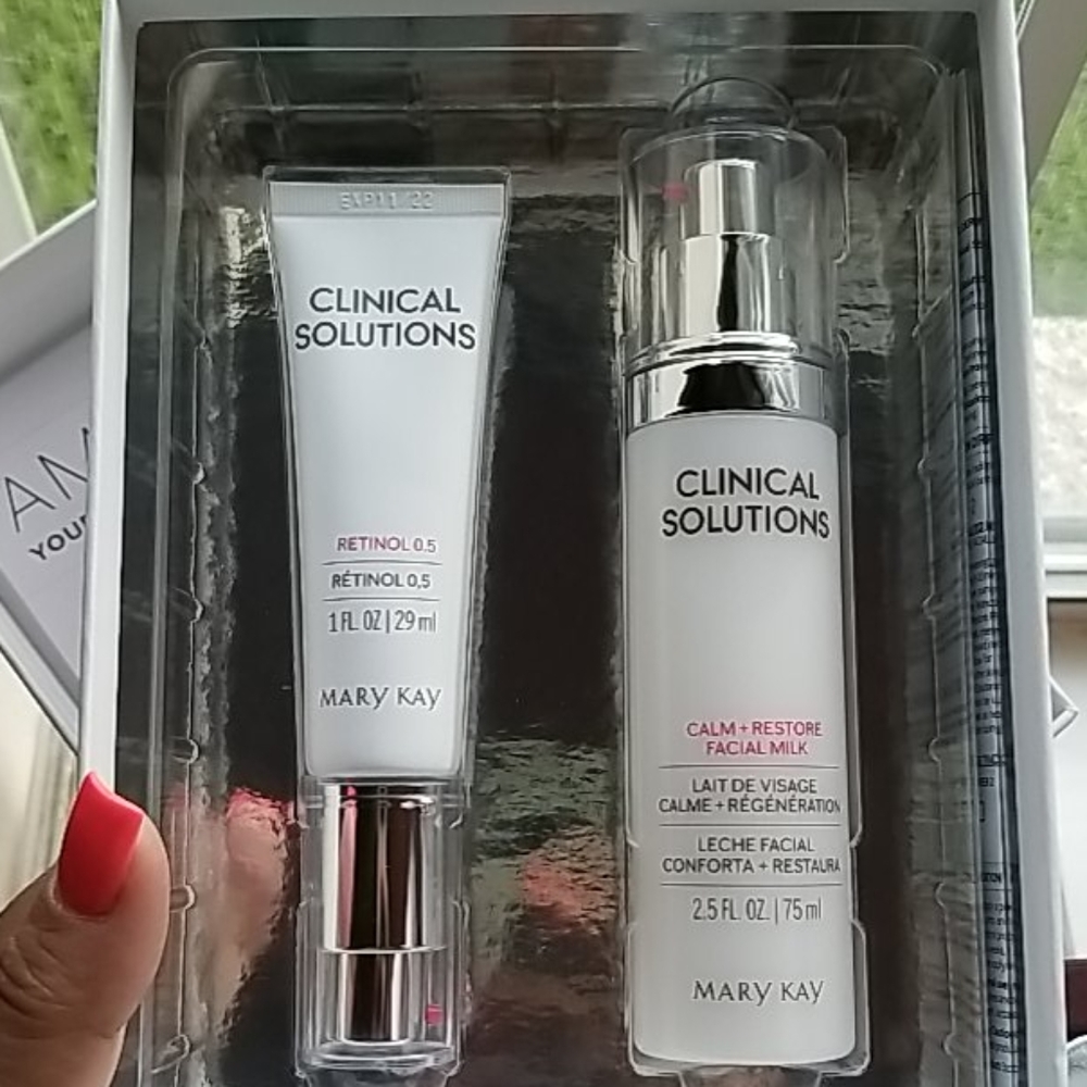Mary Kay Clinical Solutions- Retinol 0.5 Set